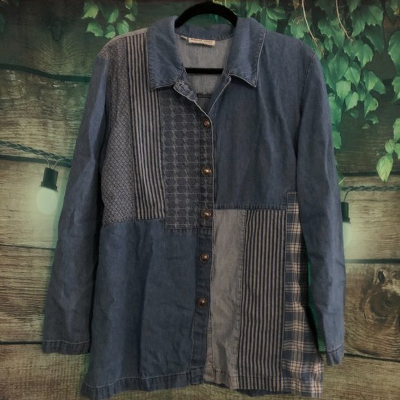 🐋Chambray Patchwork Button Up Pattern Top - Picture 6 of 9